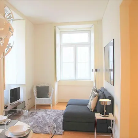 Downtown Sunny * Lisboa