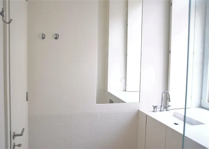 Downtown Sunny Apartmán *